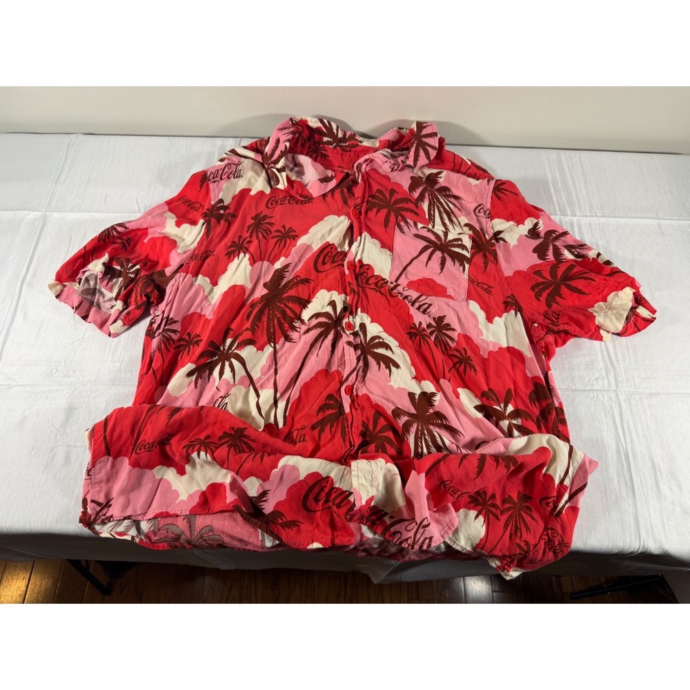 Coca-Cola Mens Red Pink Tropical Palm Tree Button Down Shirt XXL Short Sleeve